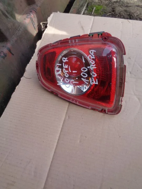 MINI COOPER LAMPA PRAWA TYŁ TYLNA EUROPA