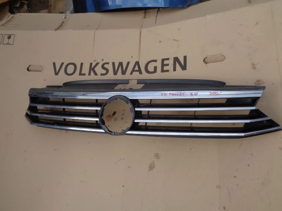 VW PASSAT B8 GRILL