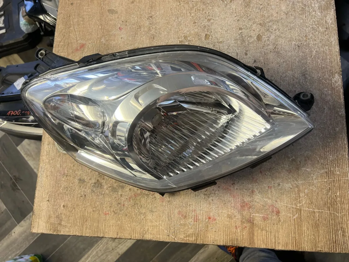 FIAT NEMO BIPPER FIORINO QUBO LAMPA LEWA LEWY PRZÓD PRZEDNIA EUROPA
